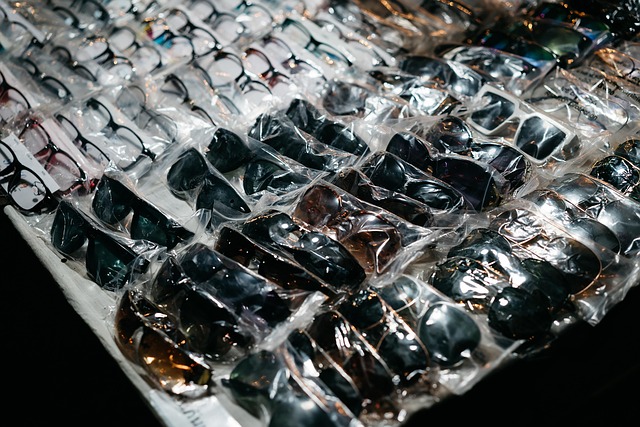 glasses, fashion, shop, sunglasses, shopping, plastic, warehouse, e commerce, trade, luxury