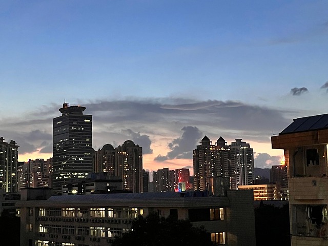 傍晚的天空 城市 背景 - Pixabay上的免费照片