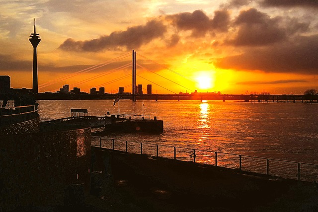 Rhein Düsseldorf Skyline - Kostenloses Foto auf Pixabay - Pixabay