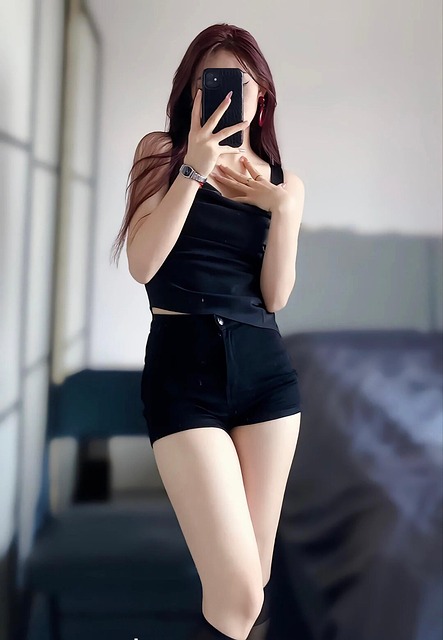 Free Beauty Girl photo and picture