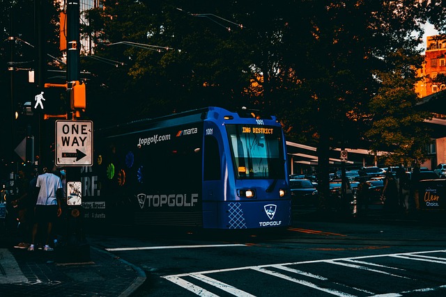 Cidade, Eléctrico, Noite, Ocupado, Rua