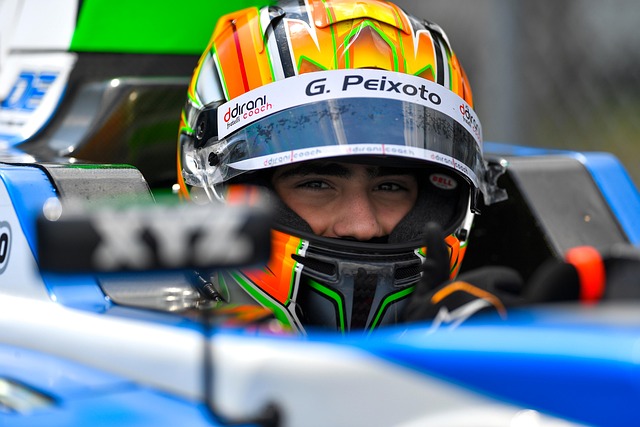 Free Formula 4 Racing photo and picture