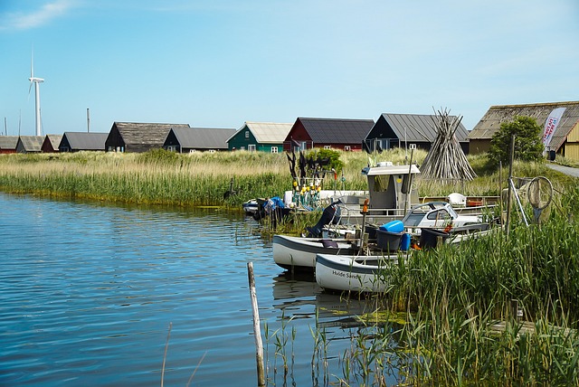 Båter, Hus, Brygge, Siv, Vann, Nordsjøen