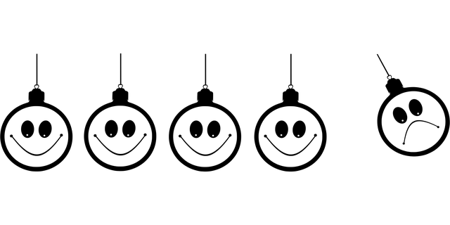 Free pendulum smiley emoji vector