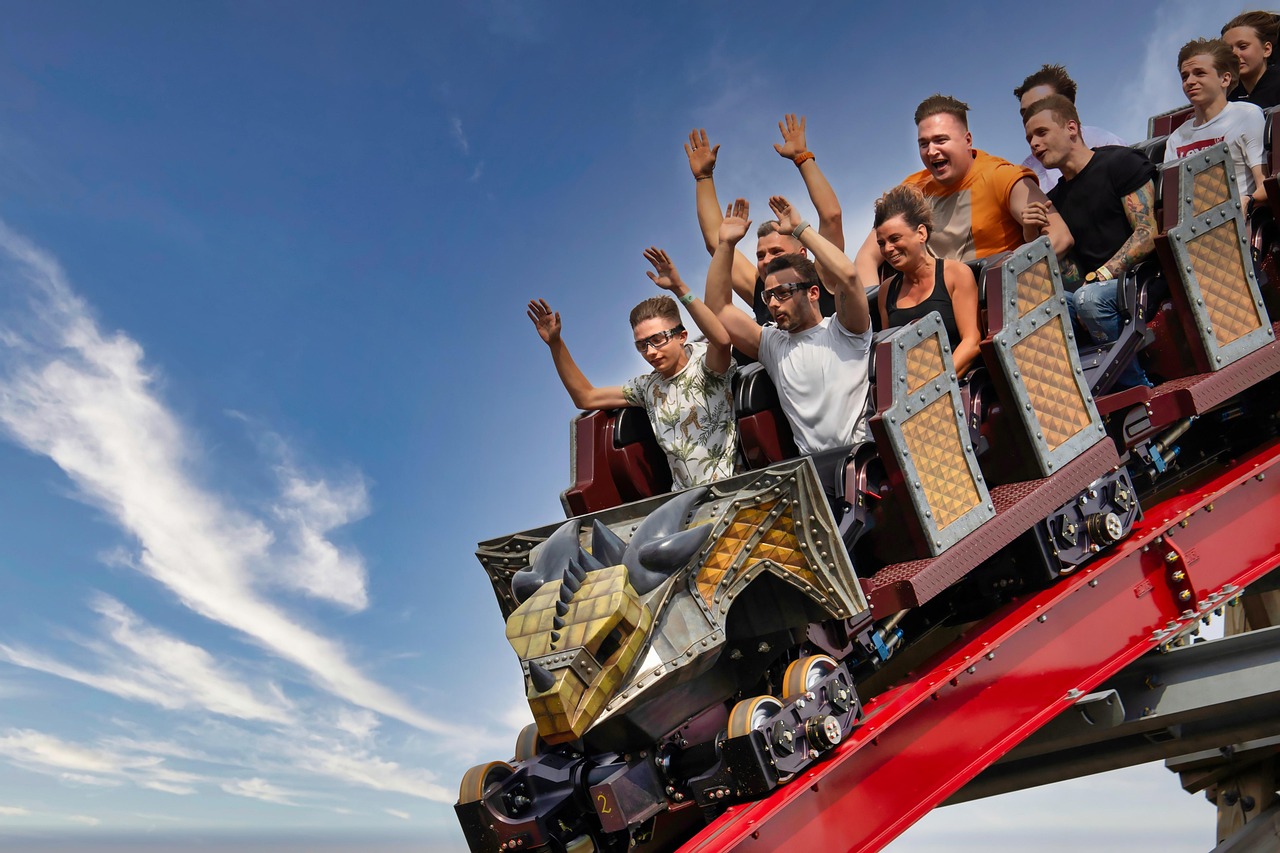 20 000 Free Cartoon Roller Coaster Roller Coaster Images Pixabay