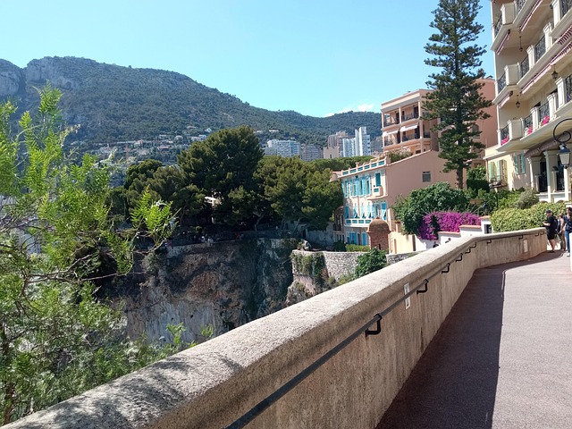 Free Cliff Mountain photo and picture