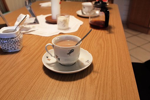 Bedstemors Porcelæn, Te, At Drikke Te