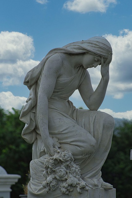 Costa Rica, Cementerio, Escultura