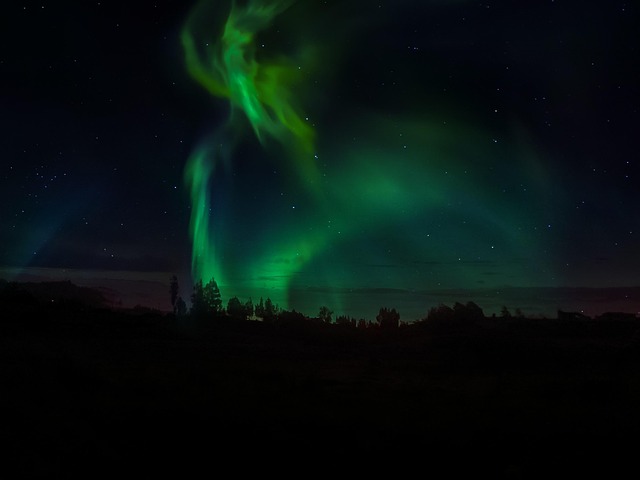 Free northern lights aurora landscape illustration