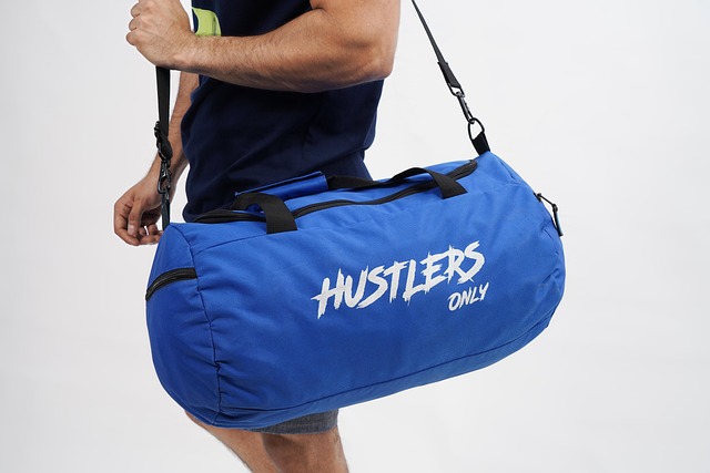 Bolsa deportiva para llevar pala, ropa y accesorios