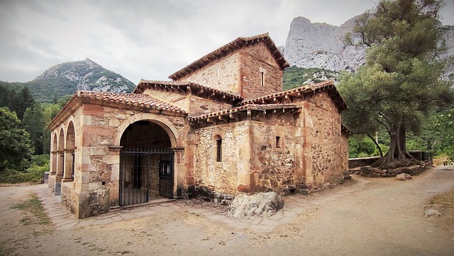Free Church Hermitage photo and picture