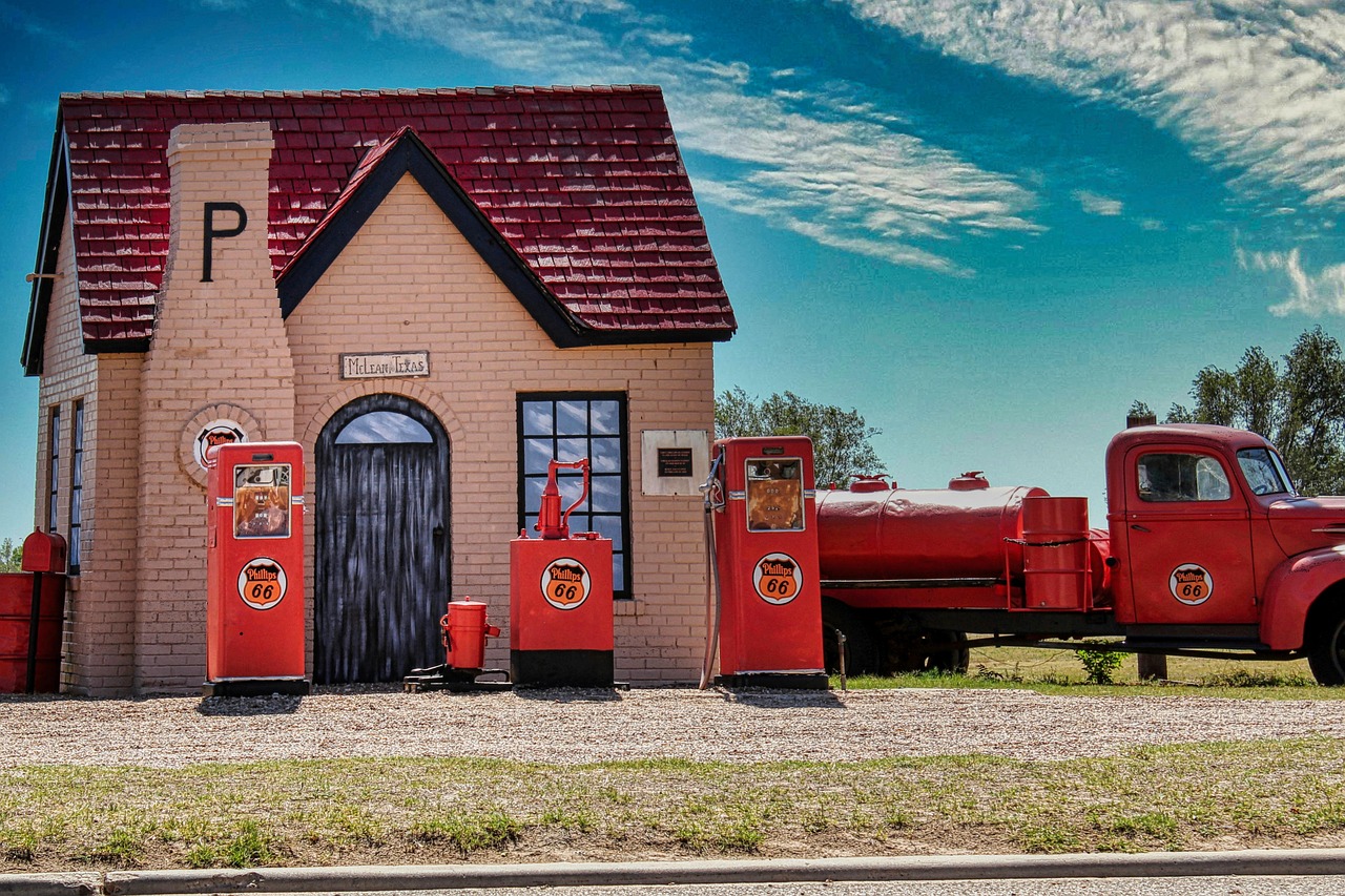 Gas Station - free online jigsaw puzzle photo