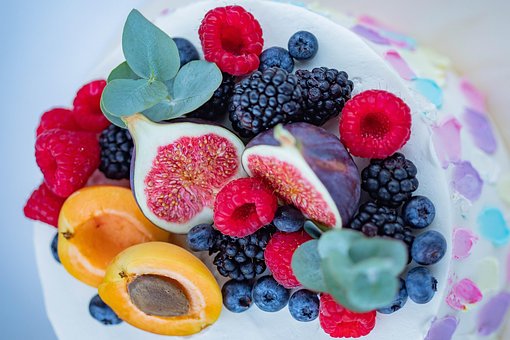 Free Fruits Blackberries photo and picture