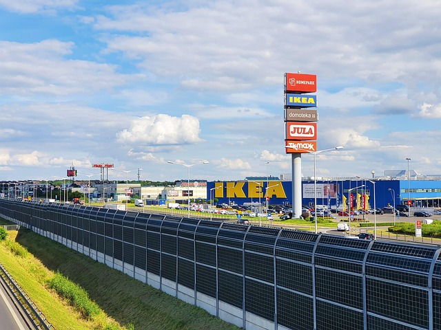 Free Warsaw Poland photo and picture