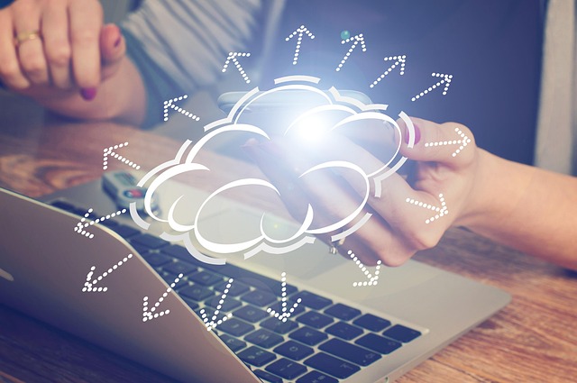 Cloud Computing, Laptop, Geschäft