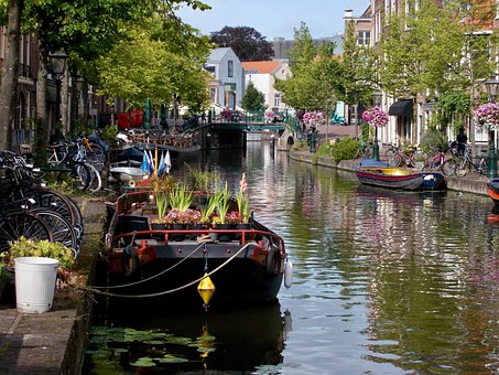 Free Boat Waterway photo and picture