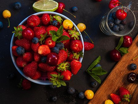 Free Berries Blueberries photo and picture