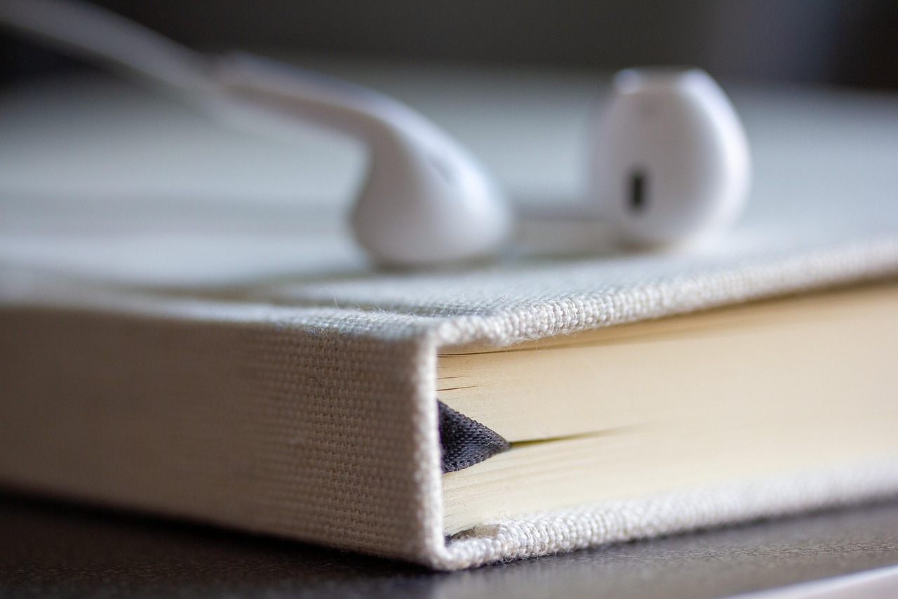 有声读物 听 耳机 - Pixabay上的免费照片 - Pixabay