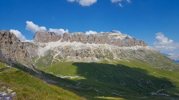Free Mountains Trentino photo and picture