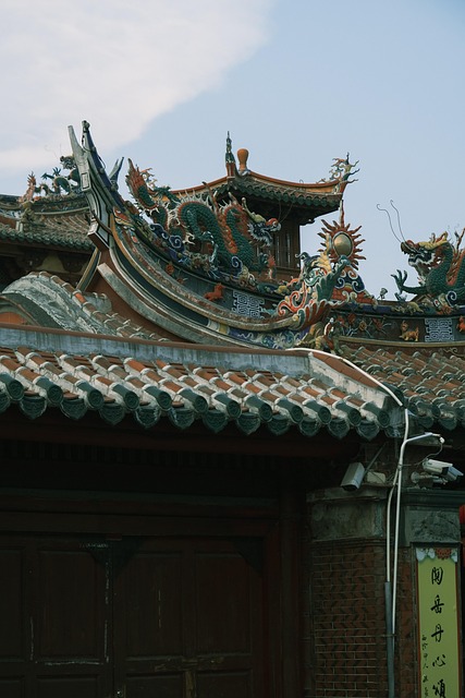 Free Roof Temple photo and picture