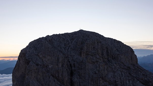 Berggipfel, Sonnenaufgang, Südtirol