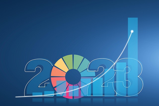 Free new year's day 2023 growth illustration