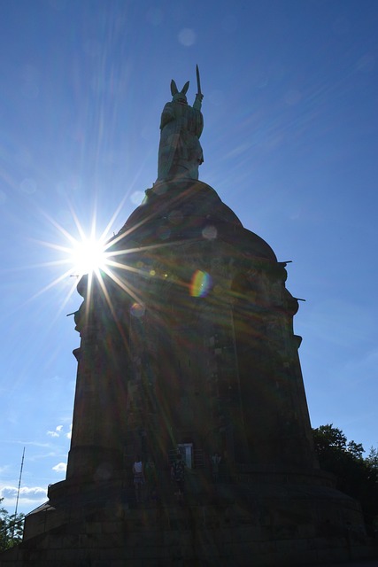 Hermannsdenkmal, Detmold, Arminius