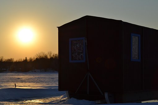 Ishytte, Isfiskeri, Solnedgang, Vinter