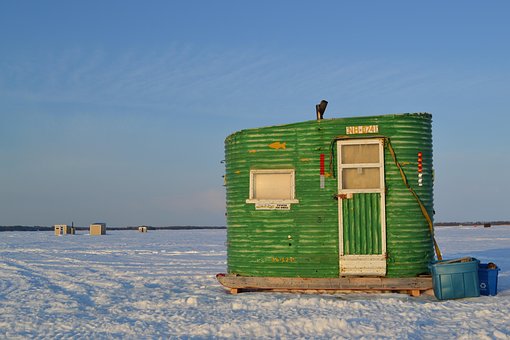 Ishytte, Isfiskeri, Vinter, Frossen Sø