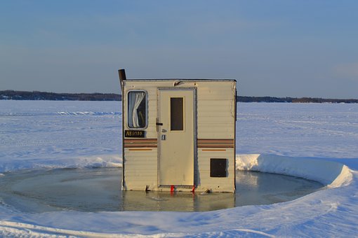 Ishytte, Isfiskeri, Vinter, Frossen Sø