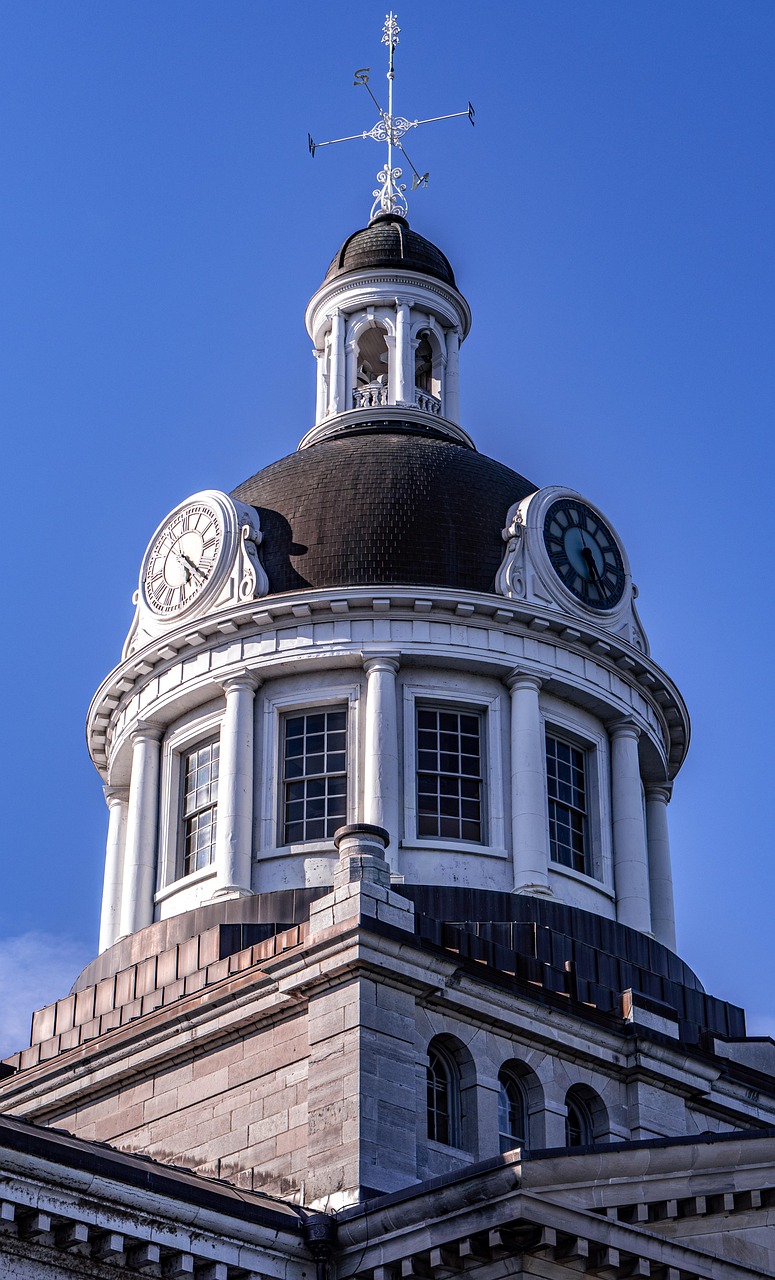 The Complex Architecture of Tax Residency