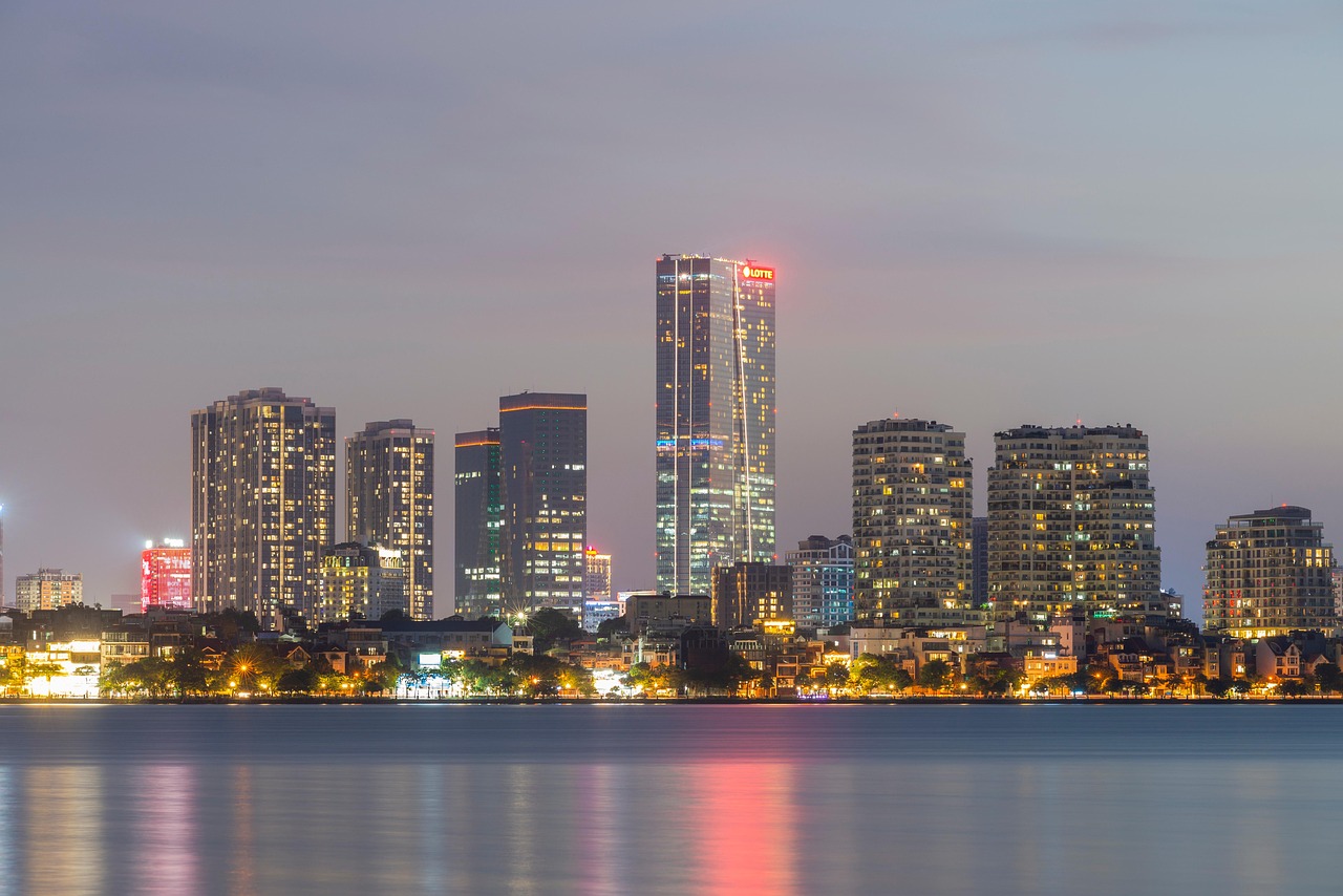 Cityscape - free online jigsaw puzzle photo