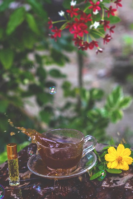 Free Tea Splash photo and picture