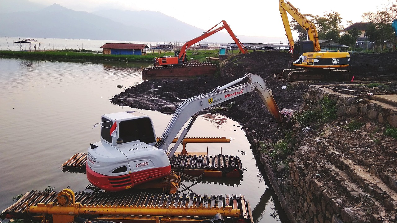 Backhoe - free online jigsaw puzzle photo