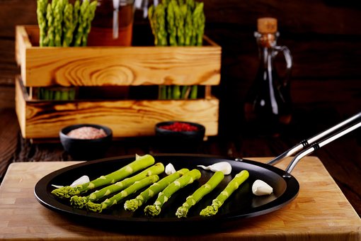 Free Vegetables Asparagus photo and picture