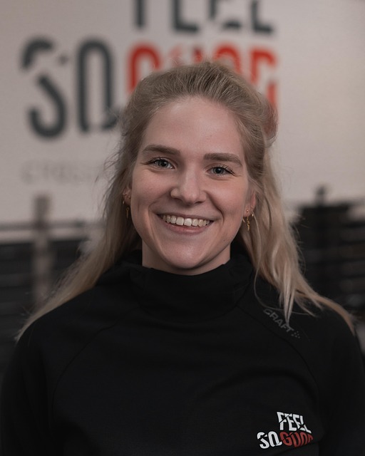 Free Woman Smiling photo and picture
