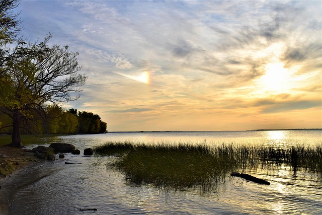 Free Lake Canada photo and picture