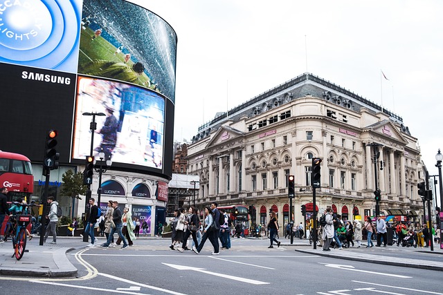 Free London England photo and picture
