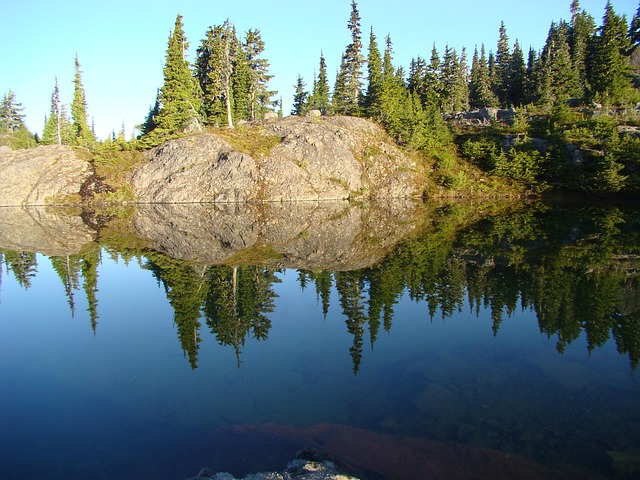 Free Mountain Top Pond photo and picture