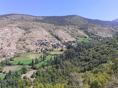 Free Landscape Pyrenees photo and picture