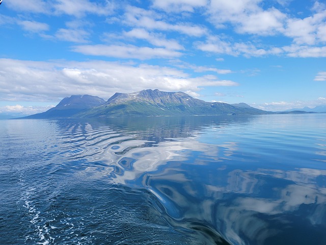 Free Scenic Sea photo and picture