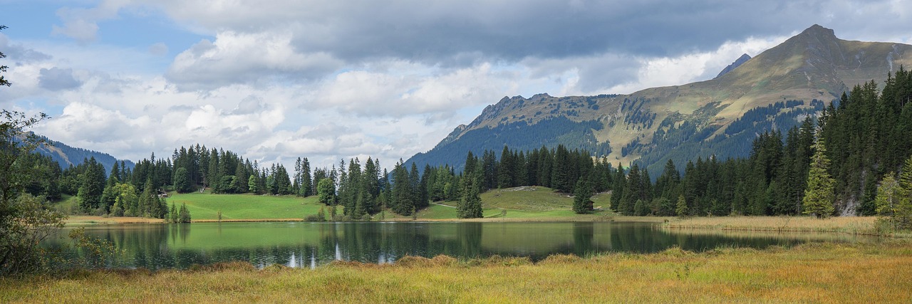 Lake - free online jigsaw puzzle photo