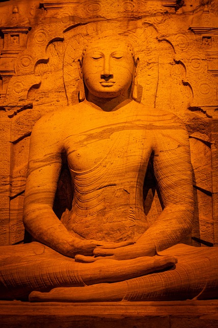 Free Buddha Buddha Statues photo and picture