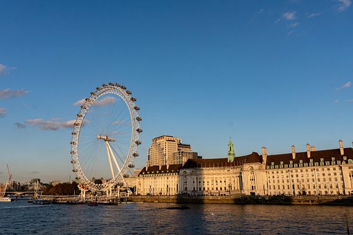 Londres, Inglaterra, Monarquía