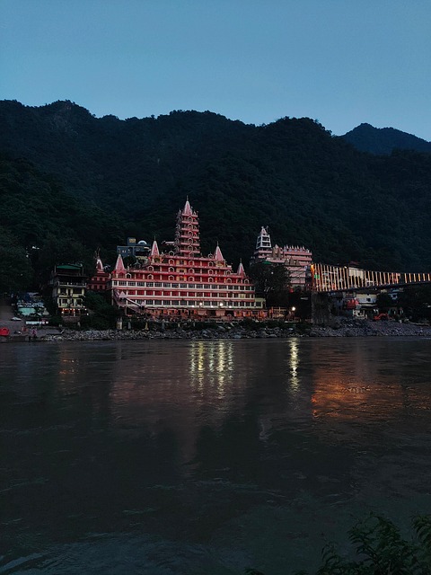 Rishikesh, Lakshman Jhula, Ganga