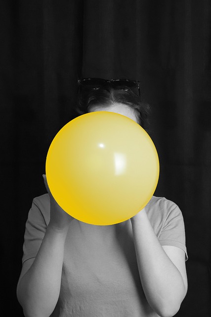 Free Balloon Girl photo and picture