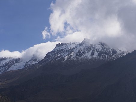 Berg, Berglandschaft, Bewölkter Berg