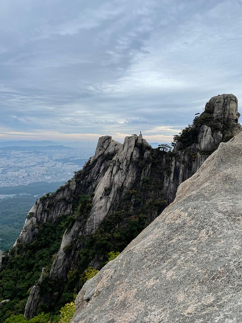Rock Wall Mountain Ridge - Free photo on Pixabay - Pixabay