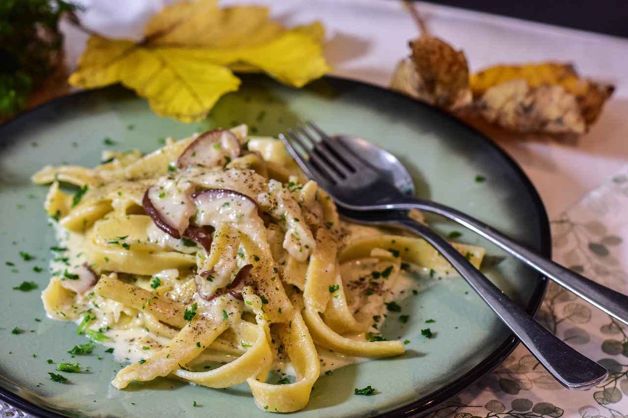 Creamy Mushroom & Spinach Pasta Creamy Mushroom & Spinach Pasta