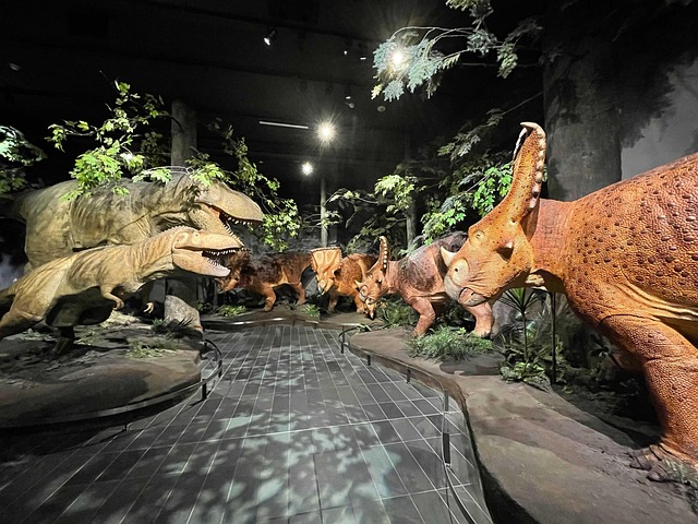 Free Dinosaur T-Rex photo and picture